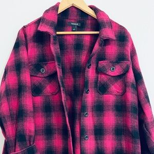 Torrid heavy Button Up